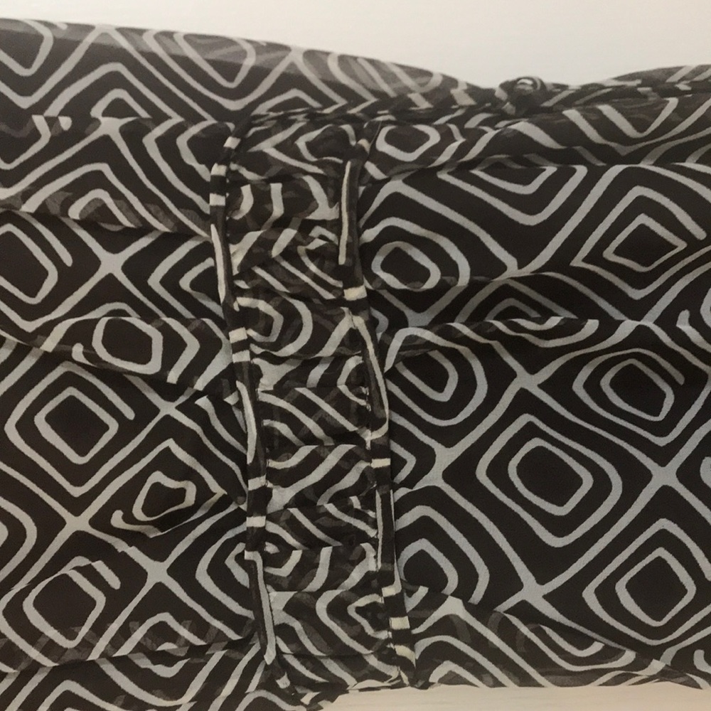 Top - Picture 3 of 4